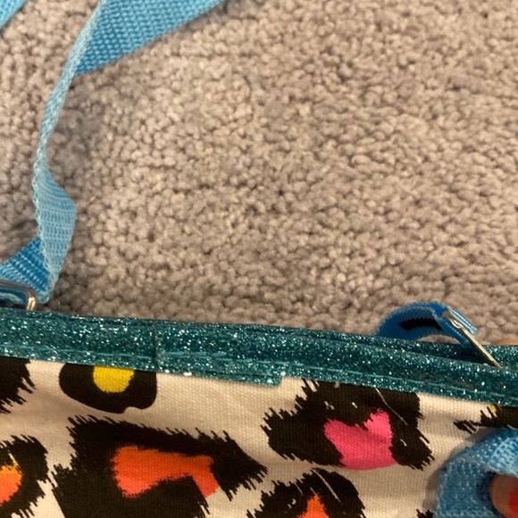 Glitter Neon Heart Animal Print Design Bag - Picture 6 of 10